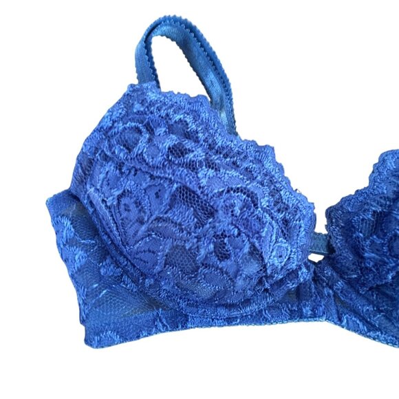 Frederick's of Hollywood Y2K Blue Push Up Demi Bra Size 34B - Picture 9 of 9